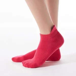 Woman's breathable cotton non-slip yoga sock in black color