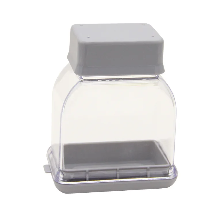 Manual Garlic Press and Grater Kitchen Tool
