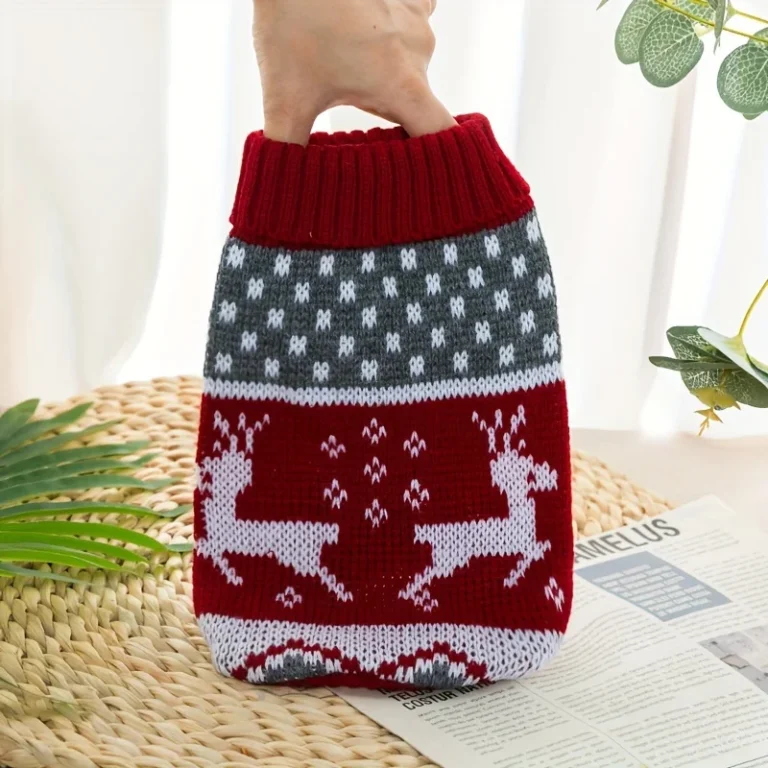 Knitted Christmas Sweater for Small Dogs and Cats