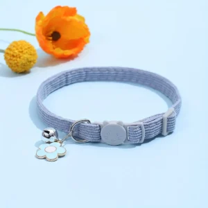 Adjustable small cat collar with bell and flower charm
