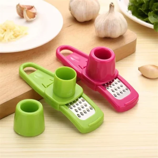 Multi-functional manual garlic crusher and ginger grater kitchen tool